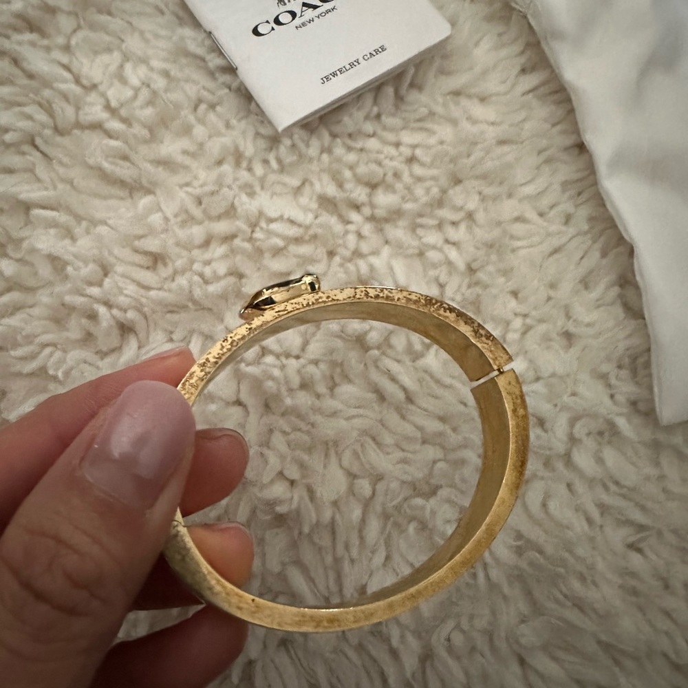 Coach Hinged Barcelet - image 5